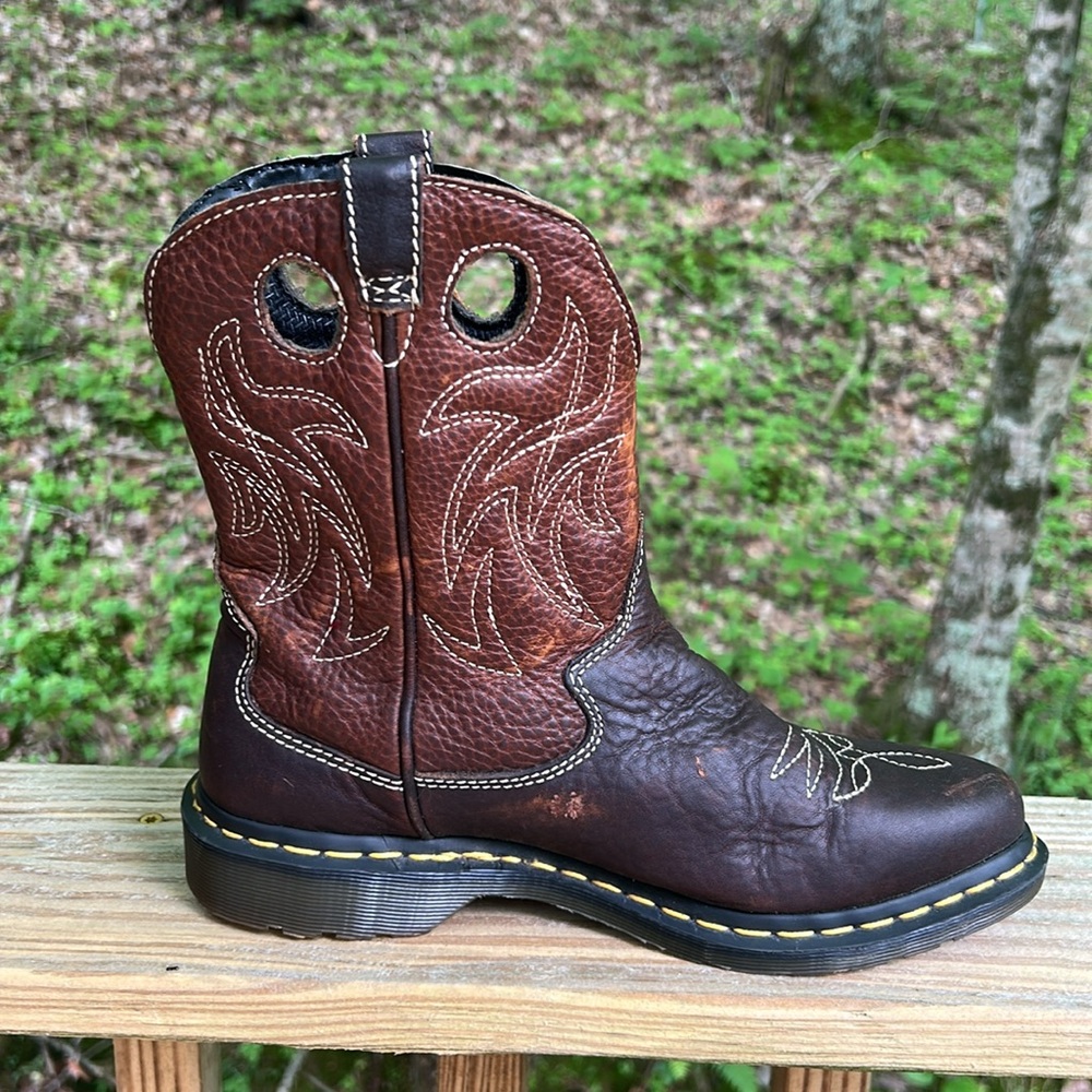 Dr. Martens Brown Leather Western Heeled Boot - Picture 2 of 11
